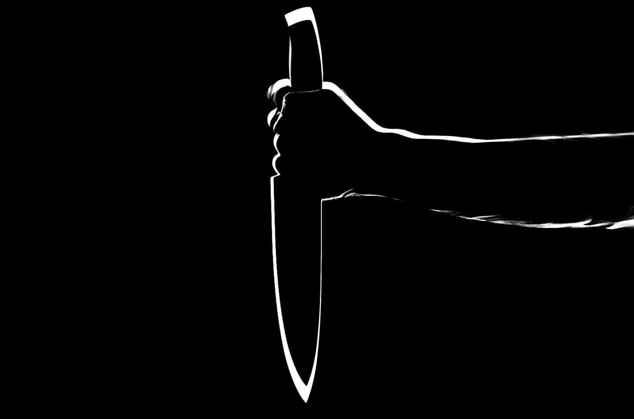 Mężczyzna groził rodzicom nożem. Zdj. ilustracyjne pixabay
