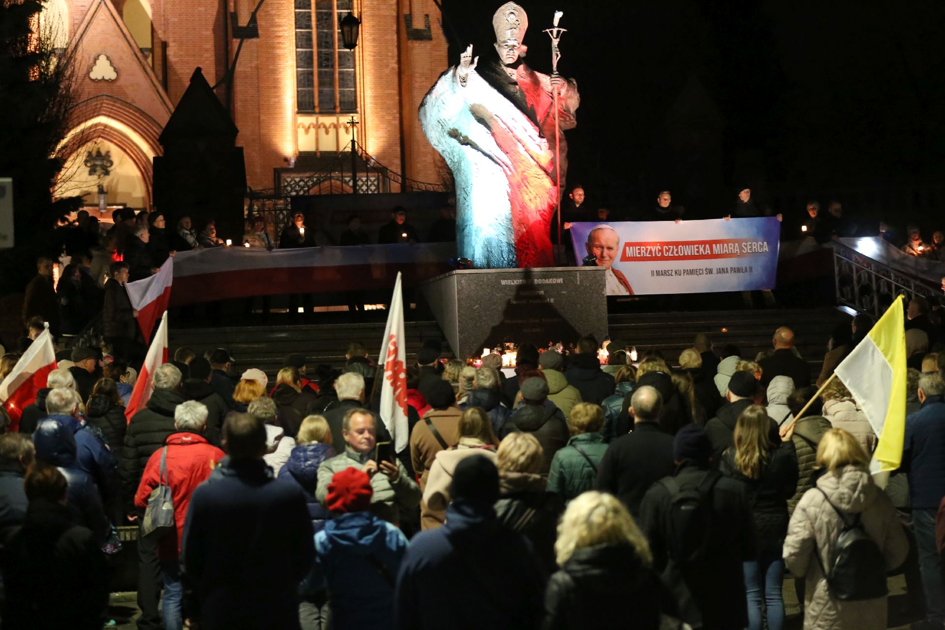 II Marsz ku pamięci papieża-Polaka św. Jana Pawła II zorganizowano 2 kwietnia w 19. rocznicę jego śmierci. Zdj. Wacław Troszka
