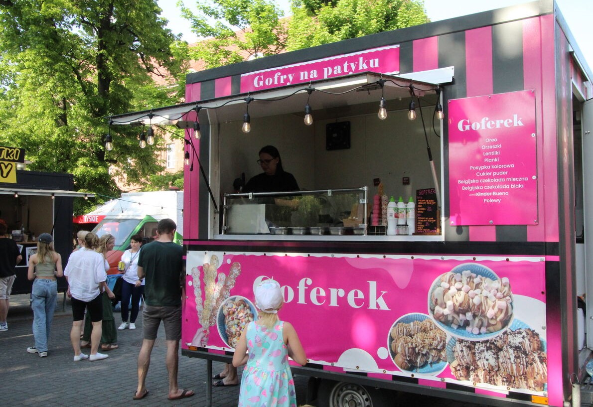 Dla każdego coś pysznego, czyli festiwal food trucków w Kampusie. Zdj. Julia Osika