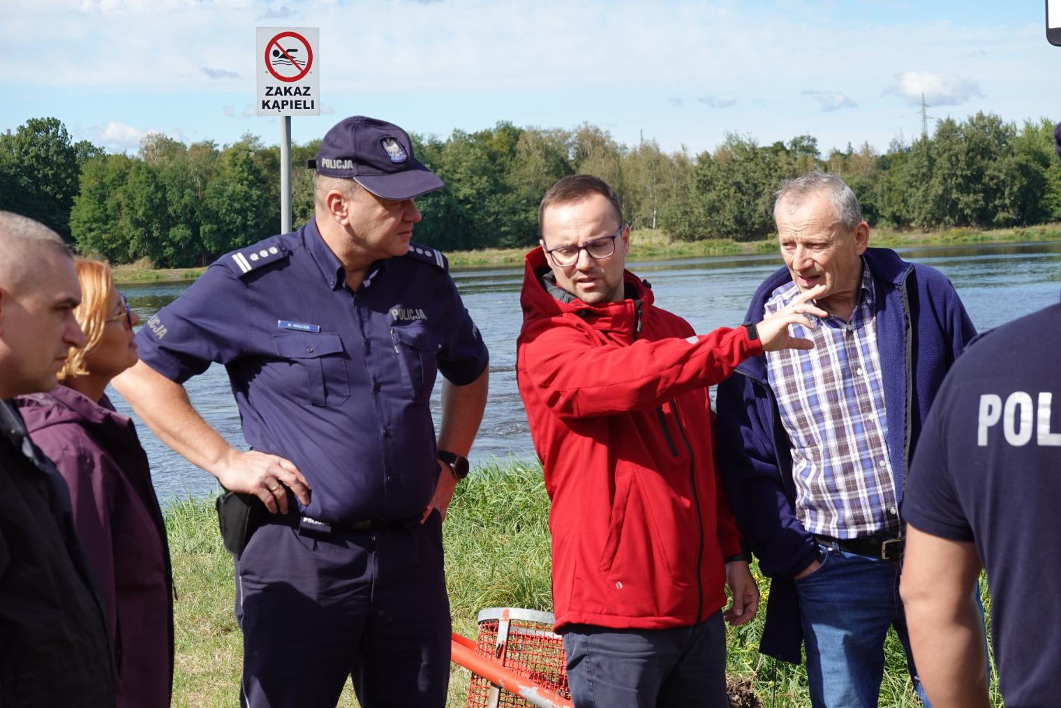 Podjęto decyzję, by udrożnić ujście rzeki do stawu Paruszowiec. Zdj. Aleksander Król