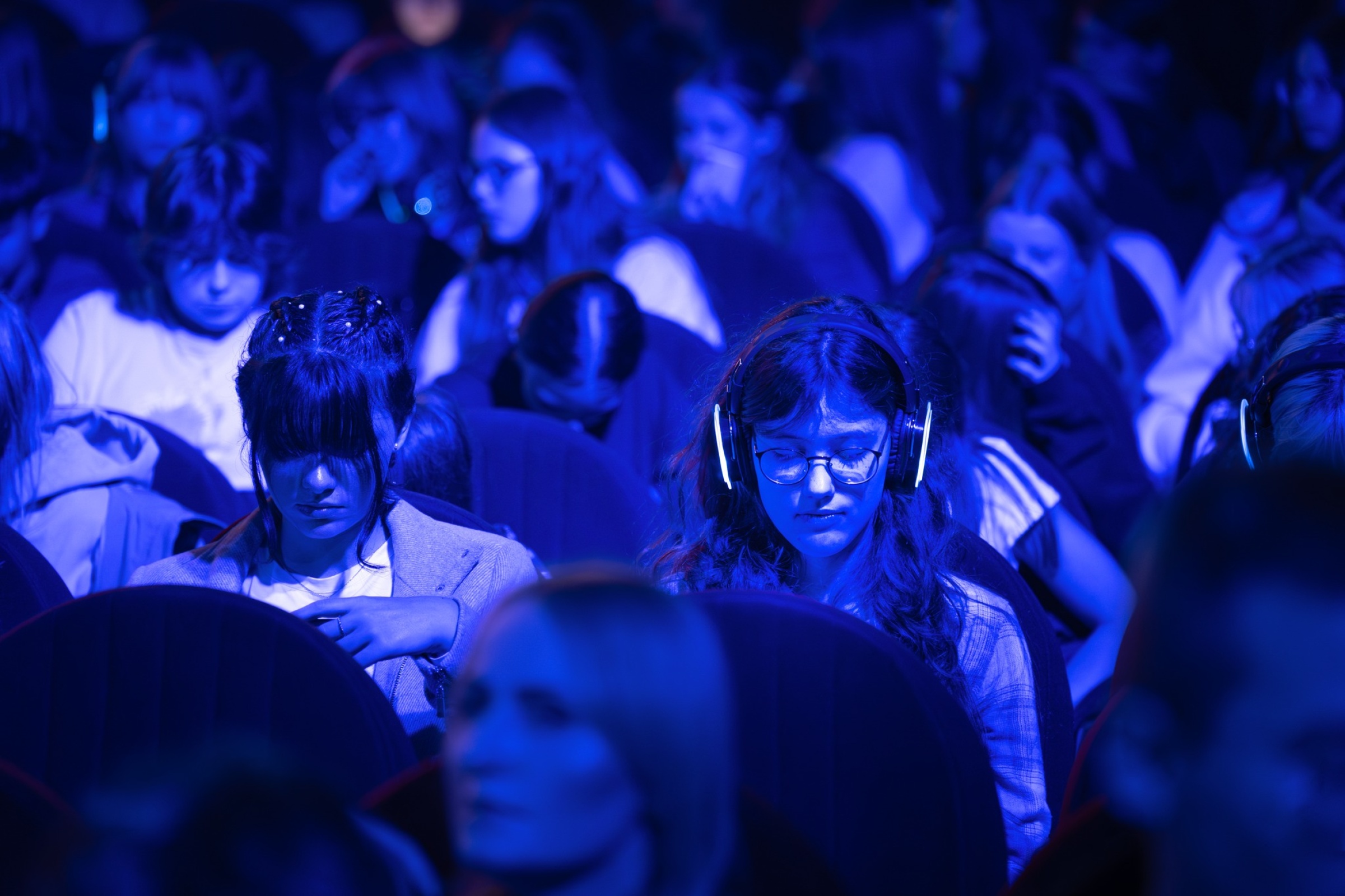 W Teatrze w ramach kampanii Rybnik Przeciw Przemocy zorganizowano Niebieski Koncert. Zdj. Wioletta Zielińska