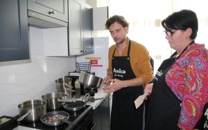 Warsztaty kulinarne w kuchni społecznej (14)