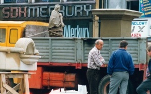 Rynek w Rybniku zmodernizowano 30 lat temu, Plac Wolności przy okazji budowy Focusa (3)