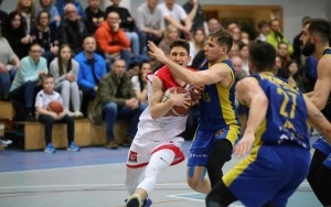 Koszykarze po pięknej walce przegrali z liderem z Katowic (2)