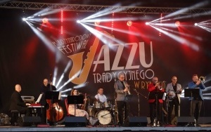 Festiwal imienia Gawlika - pierwszy dzień festiwalu jazzu tradycyjnego (14)