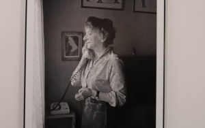 Wisława Szymborska w obiektywie Joanny Helander. Wystawa w bibliotece (1)