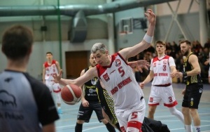 Koszykarze MKKS-u Rybnik przegrali u siebie z Ragorem Tarnowskie Góry (3)