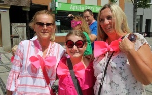 Manifestacja różowych okularów (4)