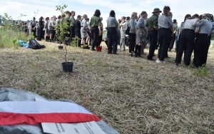 Posadzili w Zamysłowie 100 drzew na 100-lecie Hufca ZHP Ziemi Rybnickiej (6)