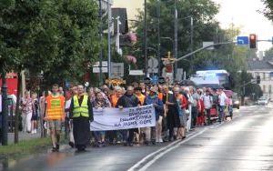 Powrót z Jasnej Góry do bazyliki Antoniczka (2)