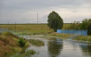 Stodoły uratowane przed falą na Rudzie (9)