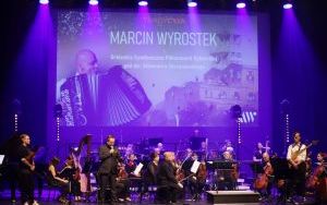 Marcin Wyrostek z Orkiestrą Symfoniczną Filharmonii Rybnickiej  (6)