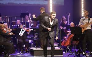 Marcin Wyrostek z Orkiestrą Symfoniczną Filharmonii Rybnickiej  (9)